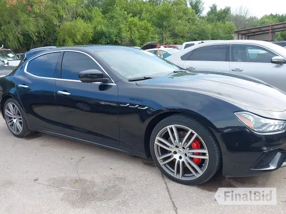 2022 Maserati Ghibli Modena