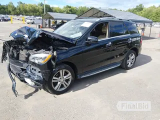 2015 Mercedes-Benz M 350