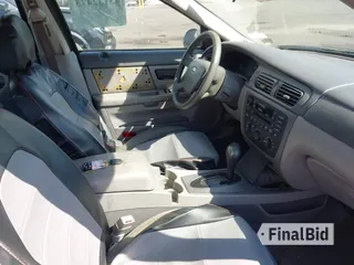 2004 Ford Taurus SES