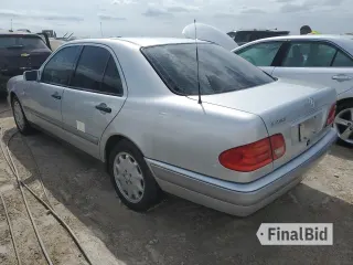 1995 Mercedes-Benz E