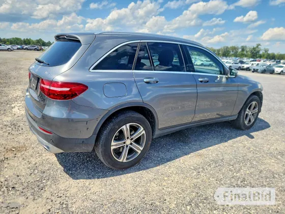 2016 Mercedes-Benz GLC 300
