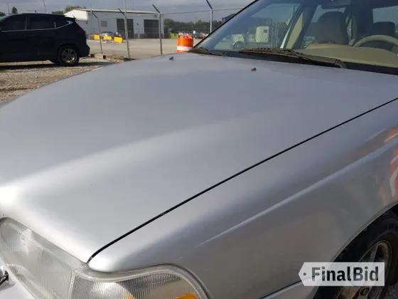 2000 Volvo S70