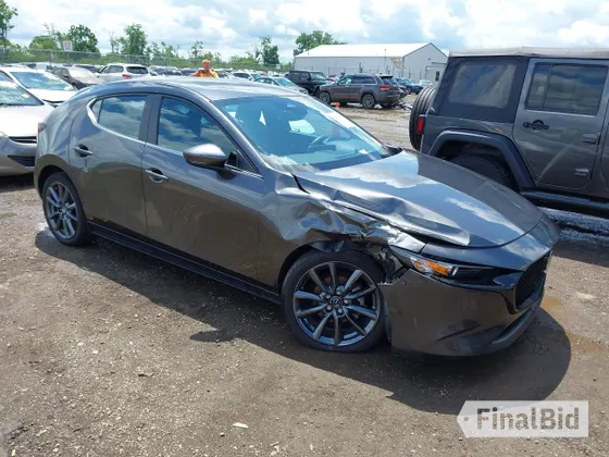 2024 Mazda 3 S Preferred