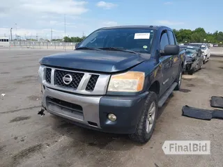 2014 Nissan Titan SL