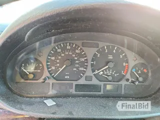 2003 BMW 3 Series 325xi
