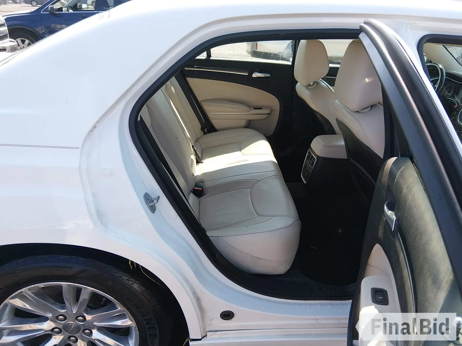 2016 Chrysler 300 C