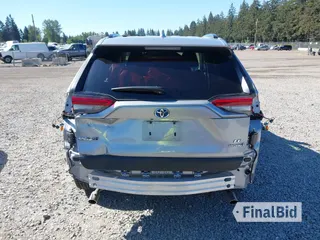 2021 Toyota RAV4 Hybrid LE
