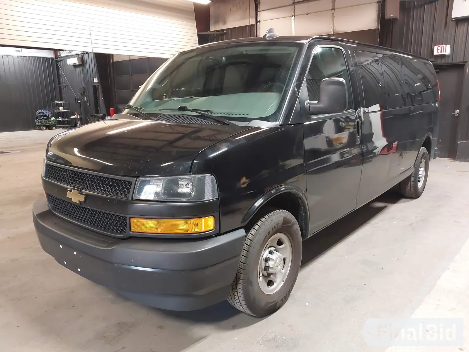 2020 Chevrolet Express Passenger LS