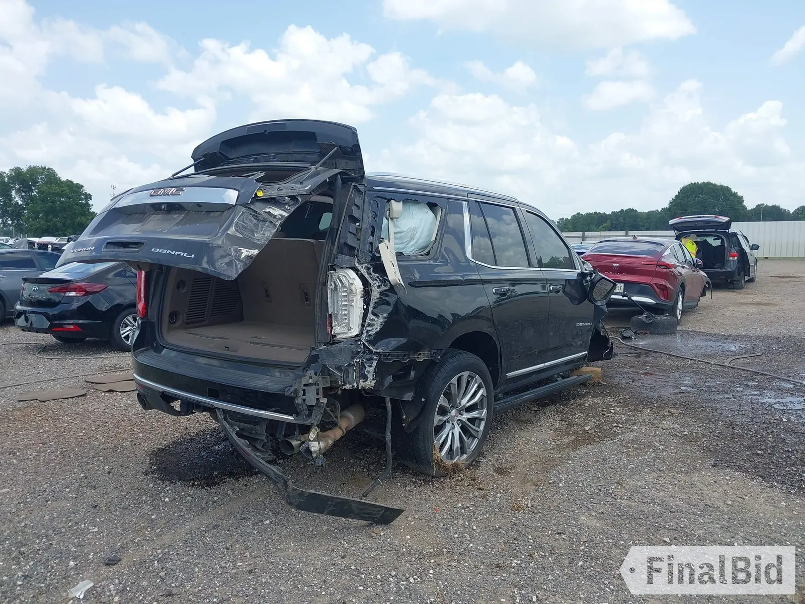 2021 GMC Yukon Denali