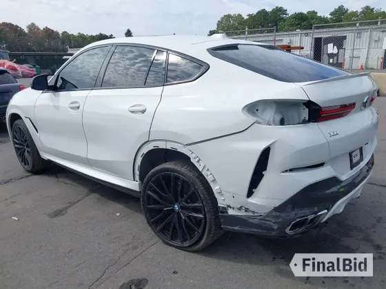2024 BMW X6 M60i