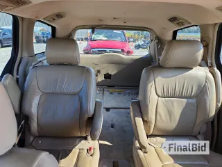 2008 Toyota Sienna XLE