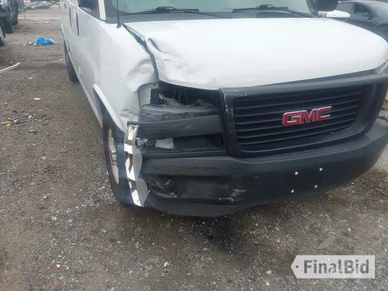 2020 GMC Savana Cargo