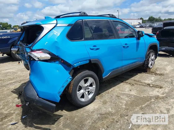 2021 Toyota RAV4 XLE