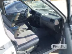 1997 Nissan Frontier XE