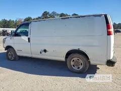 2005 GMC Savana Cargo