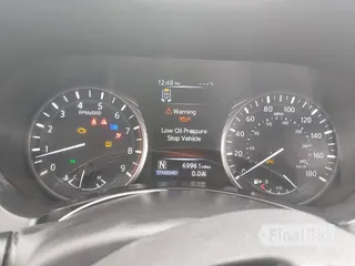 2022 Infiniti Q60 Luxe
