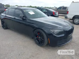 2013 BMW 7 Series 740i
