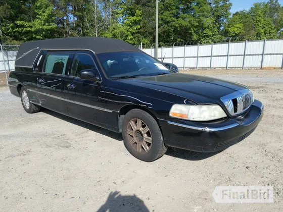 2008 Lincoln Town Car