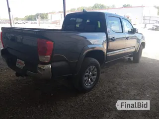 2017 Toyota Tacoma TRD Sport