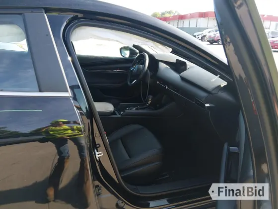 2024 Mazda 3 S Preferred