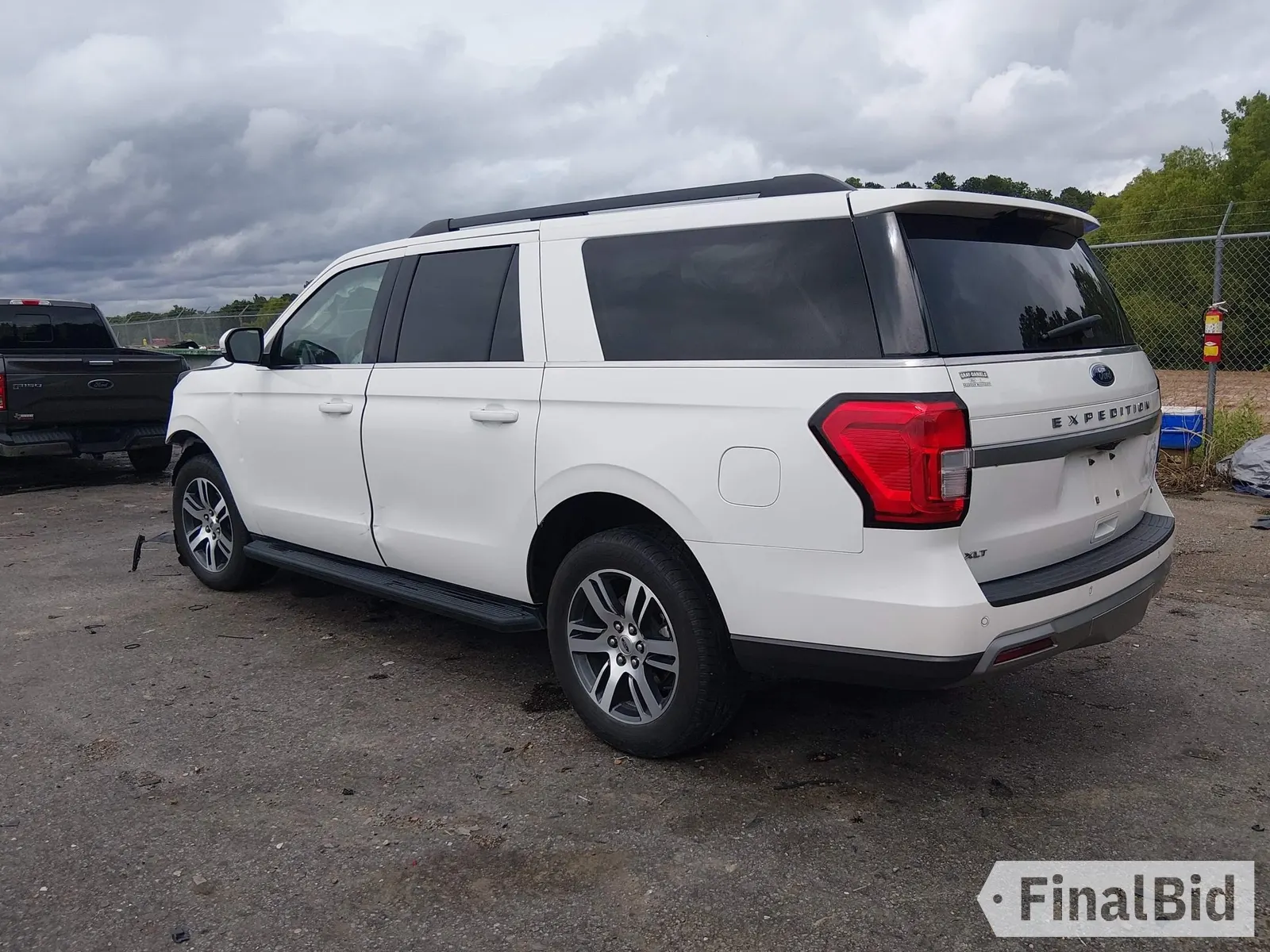 2024 Ford Expedition Max XLT