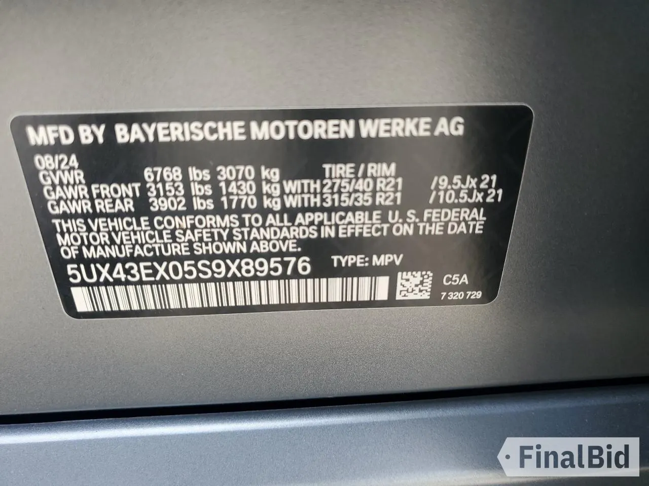 2025 BMW X6 M60i