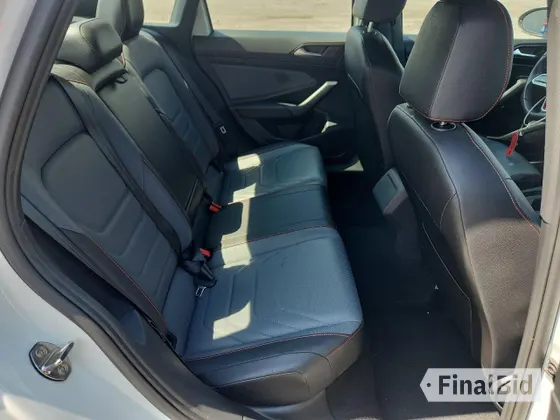 2025 Volkswagen Jetta Autobahn