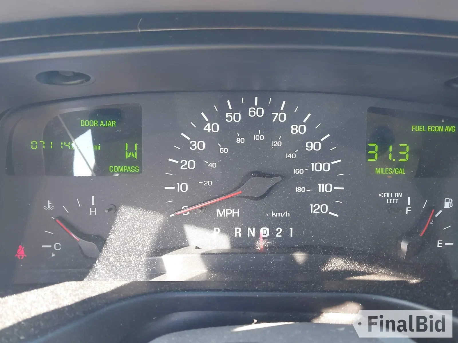 1998 Lincoln Town Car Signature