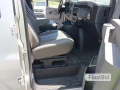 2020 Chevrolet Express Passenger LS