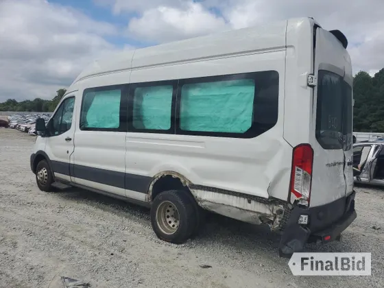2020 Ford Transit Passenger XL