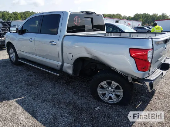 2019 Nissan Titan SV