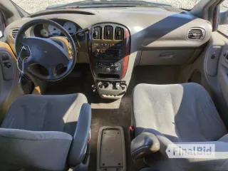 2002 Chrysler Town & Country eL