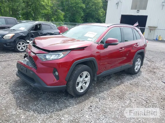 2021 Toyota RAV4 XLE