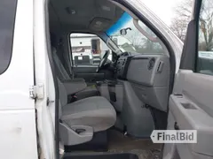 2009 Ford Econoline Passenger XL