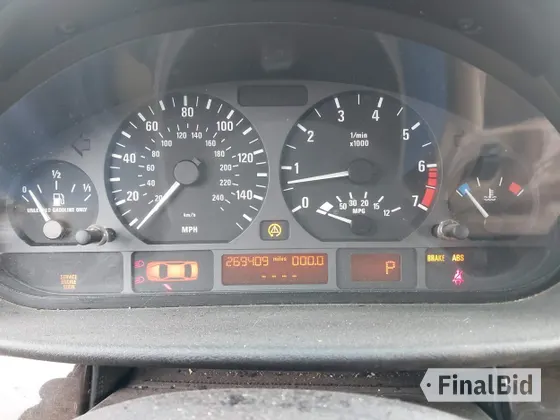 2003 BMW 3 Series 325xi