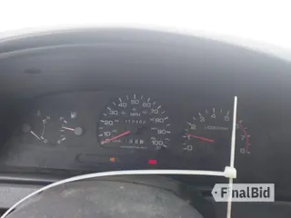 1997 Nissan Frontier XE