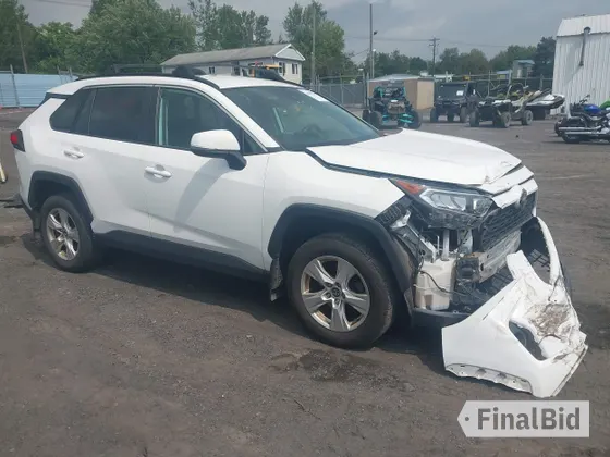 2021 Toyota RAV4 XLE