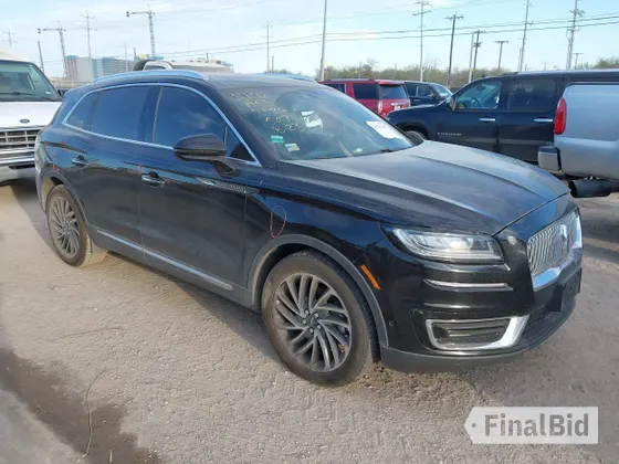 2019 Lincoln Nautilus Reserve