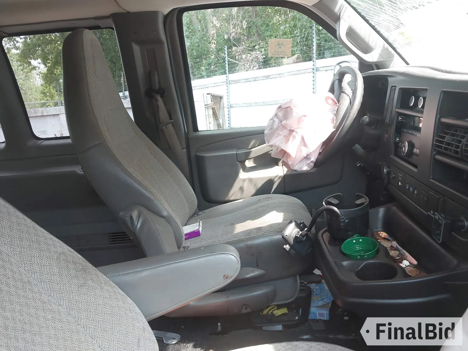 2020 Chevrolet Express Passenger LT