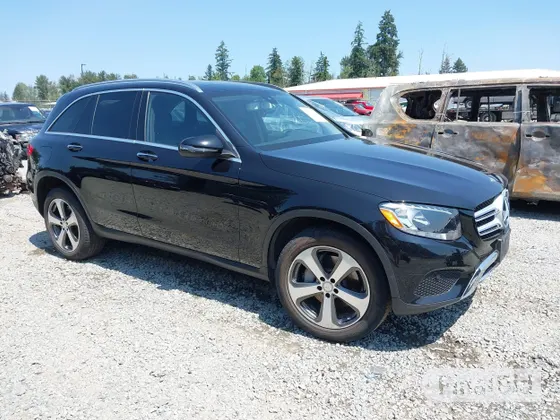 2016 Mercedes-Benz GLC 300