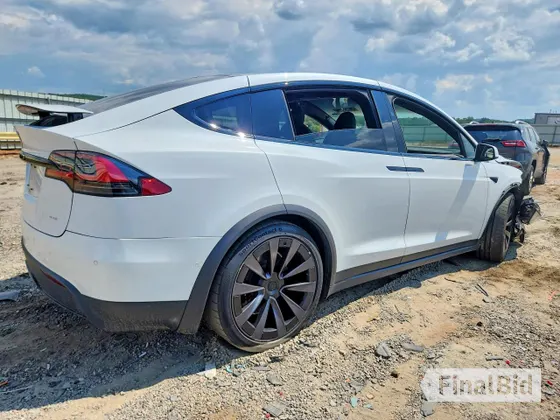 2022 Tesla Model X Plaid