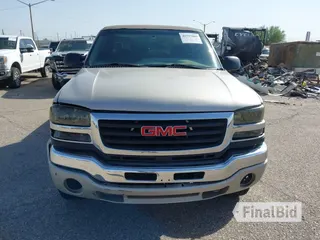 2004 GMC Sierra 2500HD Work Truck