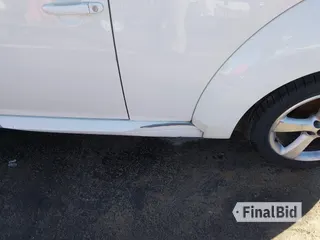 2007 Volkswagen Beetle Triple White