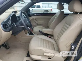 2013 Volkswagen Beetle