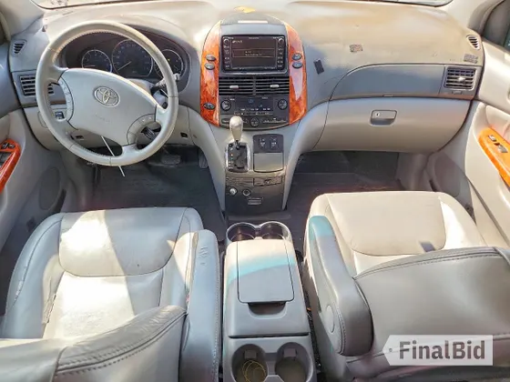 2009 Toyota Sienna XLE Limited