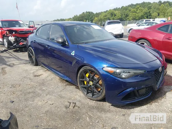 2019 Alfa Romeo Giulia Quadrifoglio