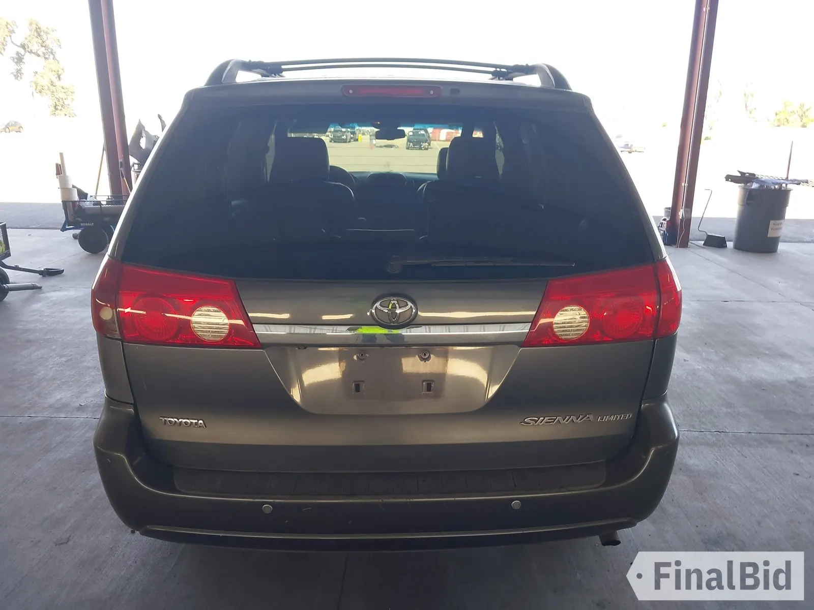 2008 Toyota Sienna XLE