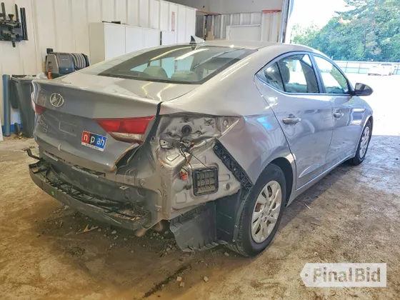 2017 Hyundai Elantra SE