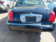 1998 Lincoln Town Car Executive