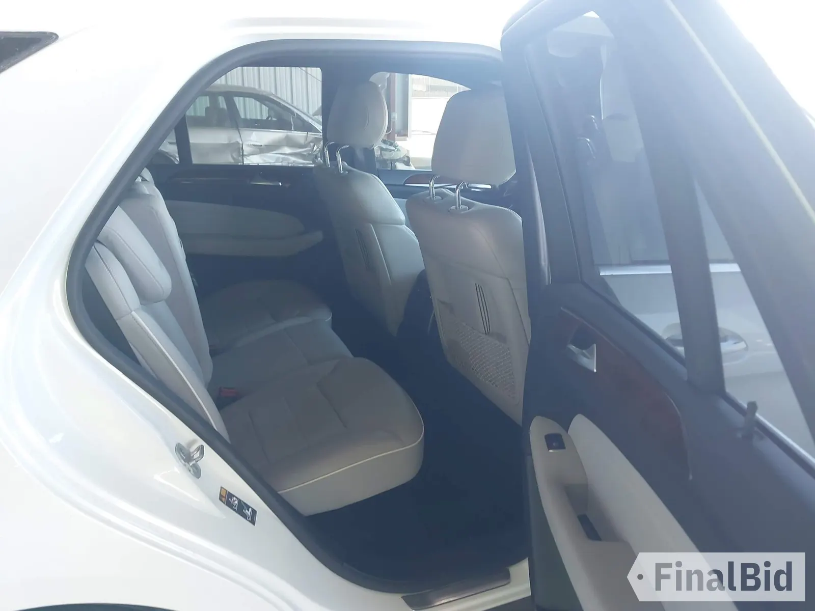 2014 Mercedes-Benz M 550